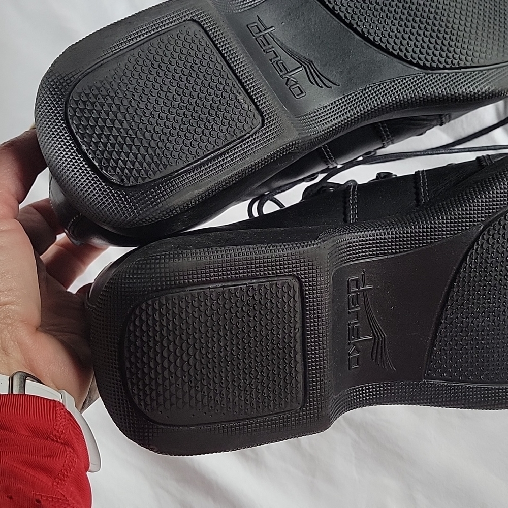 Dansko Shoes - Picture 5 of 6